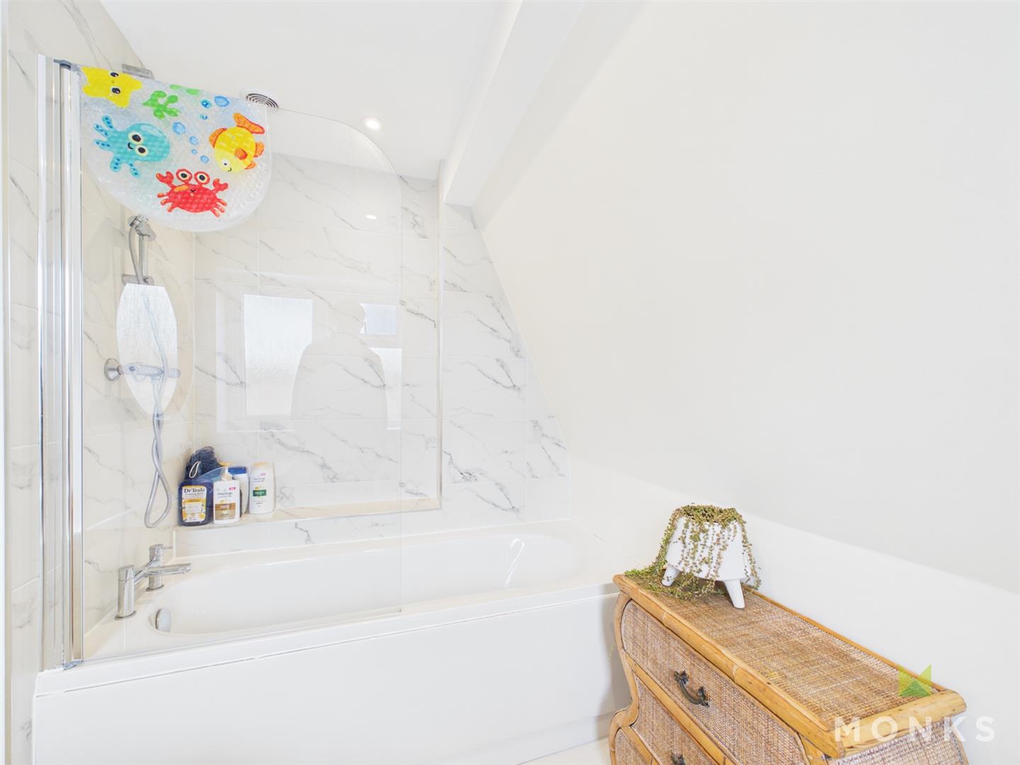 3 Aysgarth Road, Shrewsbury, SY3 8TW For Sale
